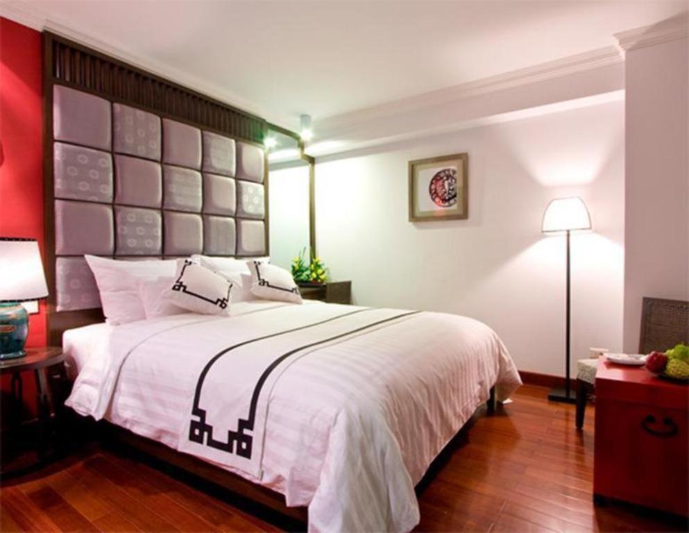 Church Boutique Hotel Hang Trong Ханой Экстерьер фото